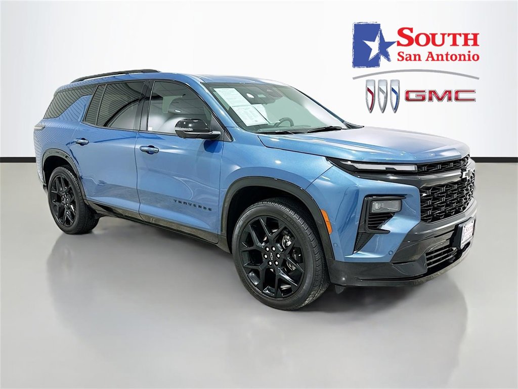 2024 Chevrolet Traverse RS's photo