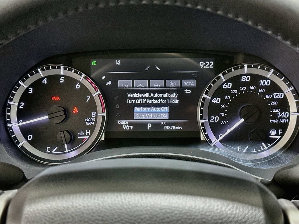 2024 Toyota Highlander XLE - Photo 12