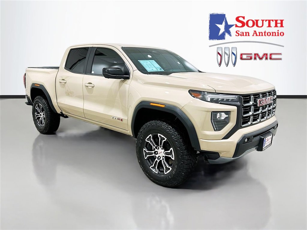 2024 GMC Canyon AT4's photo