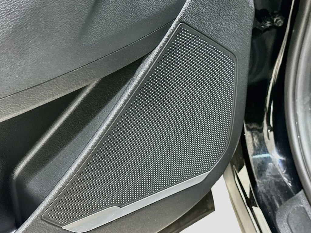 2025 Kia Sportage EX - Photo 19