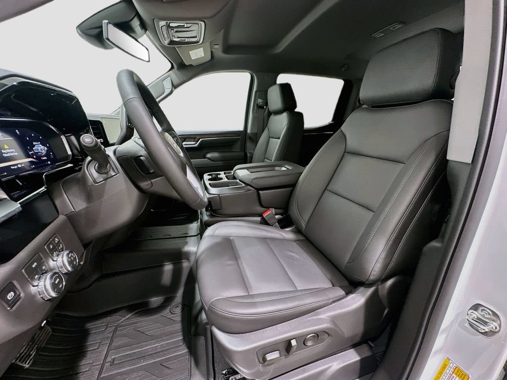 2026 GMC Sierra 1500 SLT - Photo 22