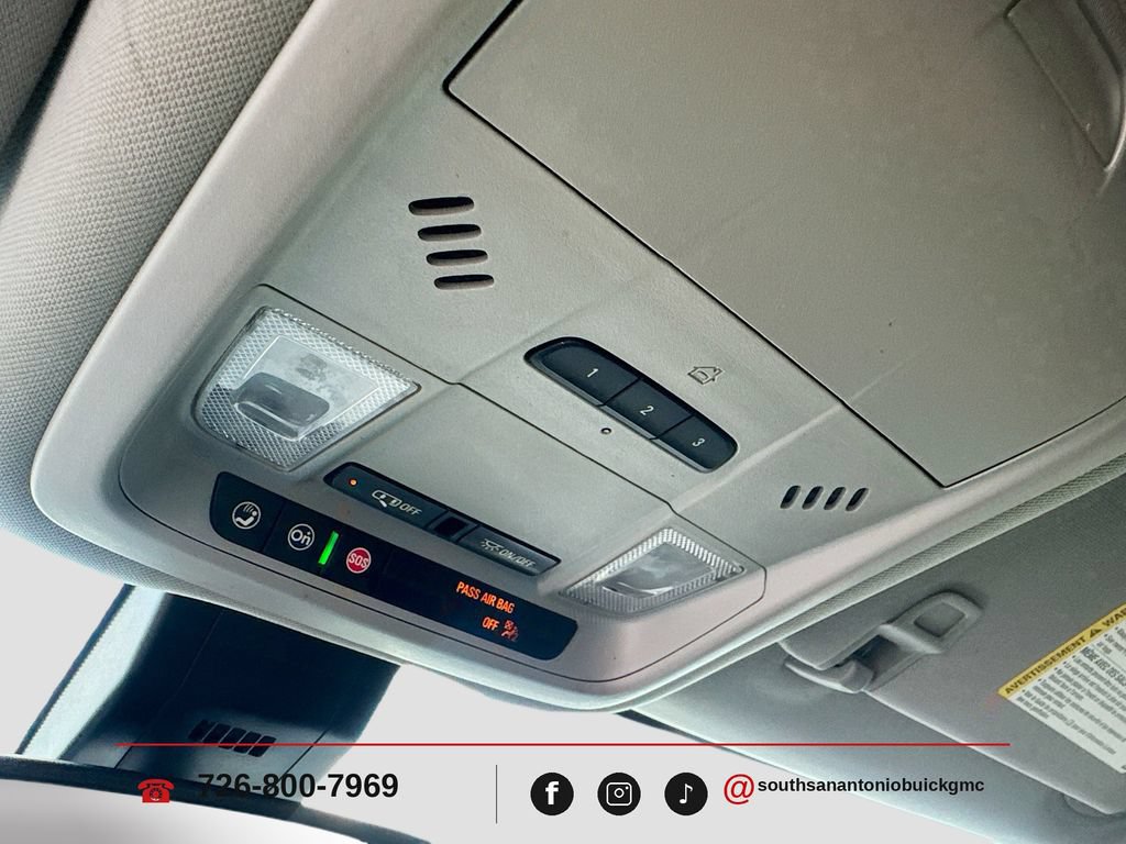 2022 GMC Terrain SLT - Photo 17