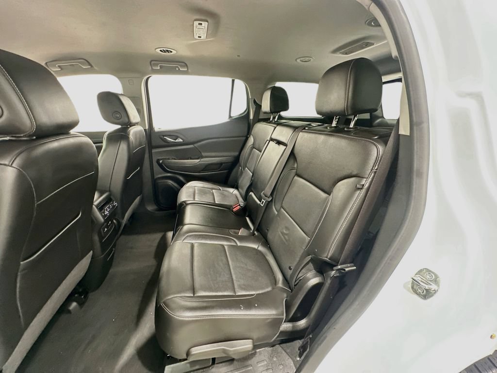 2023 GMC Acadia SLT - Photo 23