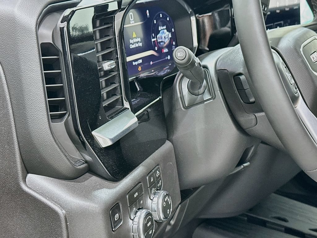 2026 GMC Sierra 1500 SLE - Photo 10