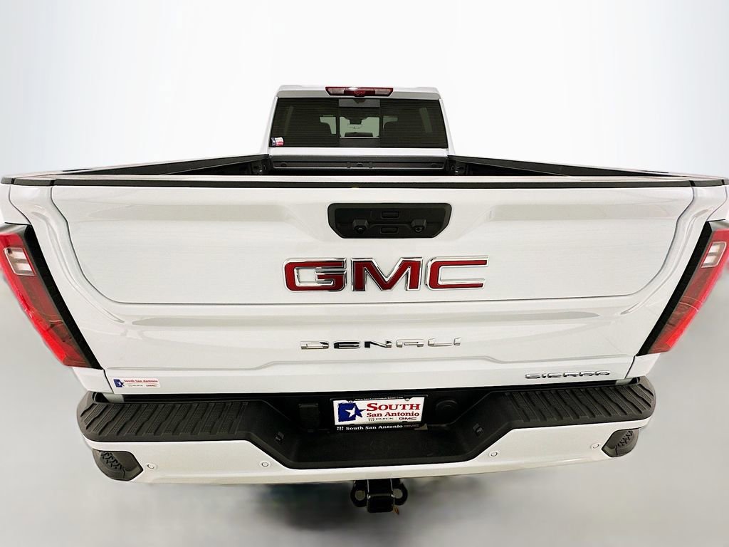 2026 GMC Sierra 2500HD Denali - Photo 6