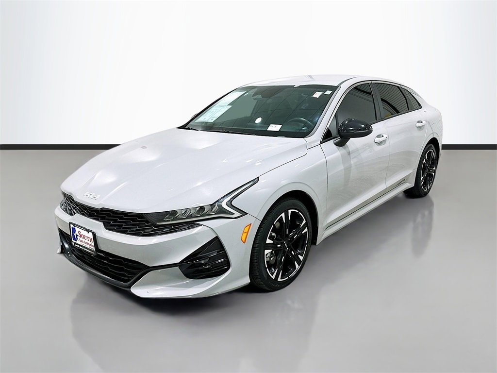 2023 Kia K5 GT-Line photo 3