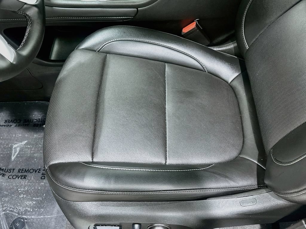 2023 GMC Acadia SLT - Photo 19