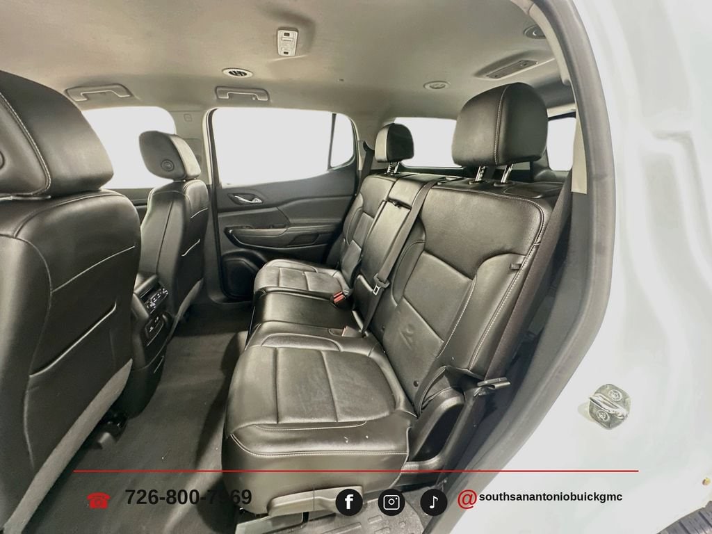 2023 GMC Acadia SLT - Photo 22