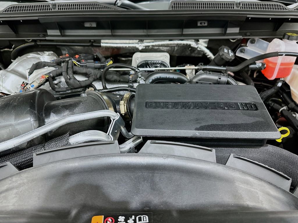 2026 GMC Sierra 3500HD SLT - Photo 10