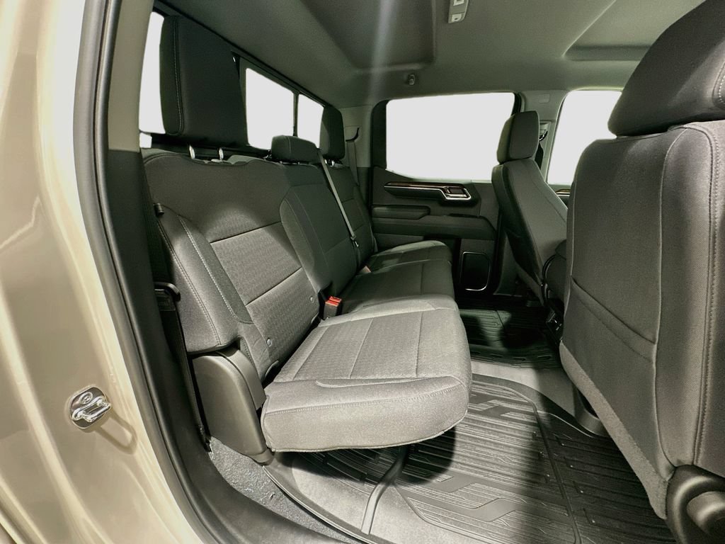 2026 GMC Sierra 1500 SLE - Photo 26