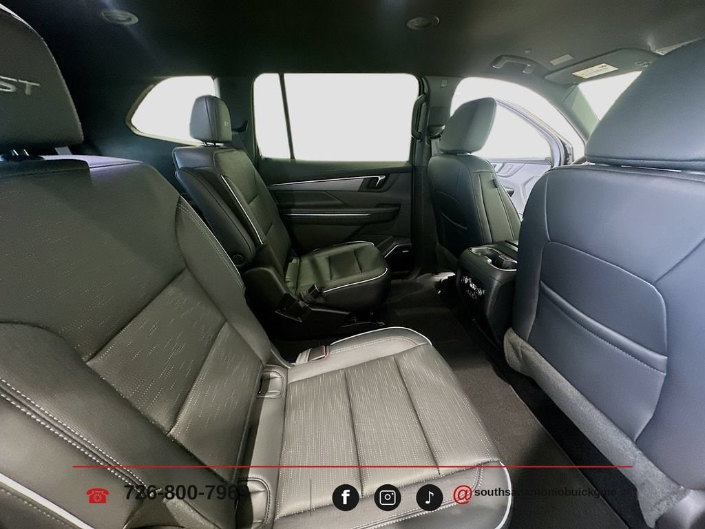 2026 Buick Enclave Sport Touring - Photo 30