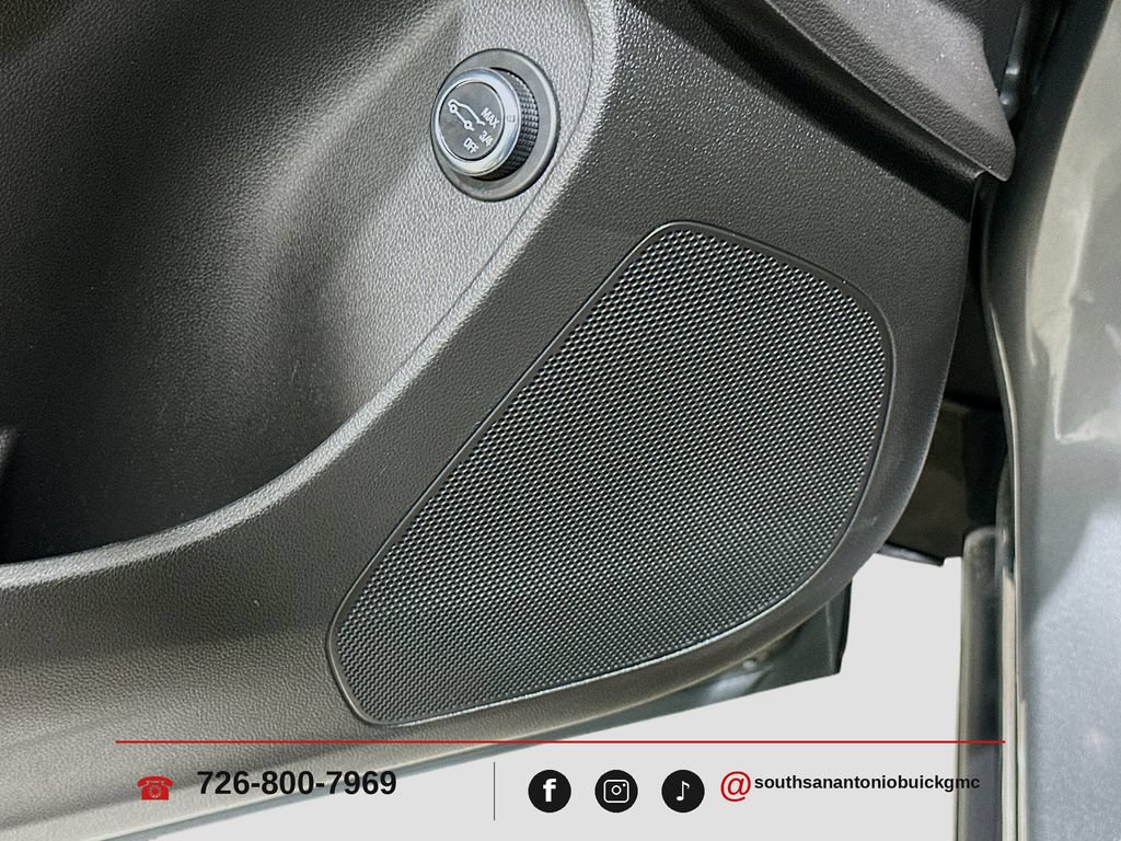 2025 Buick Envista Sport Touring - Photo 19