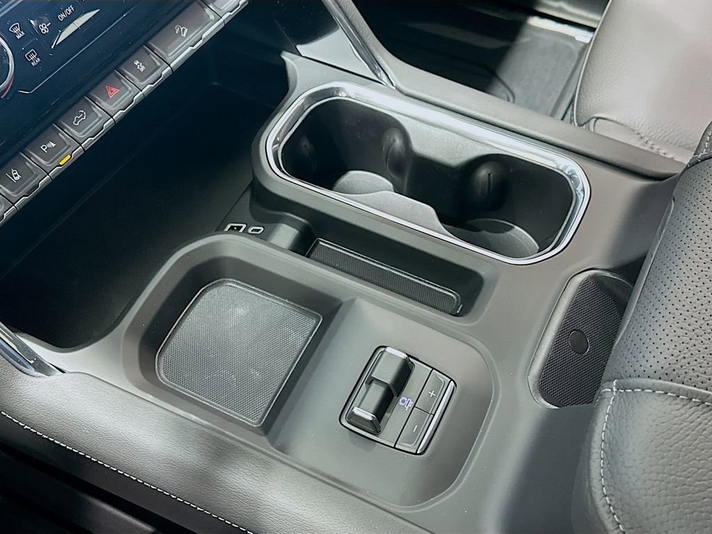 2026 GMC Sierra 2500HD Denali - Photo 17