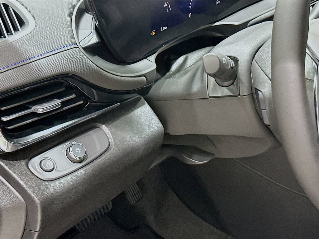 2026 Buick Envista Sport Touring - Photo 10