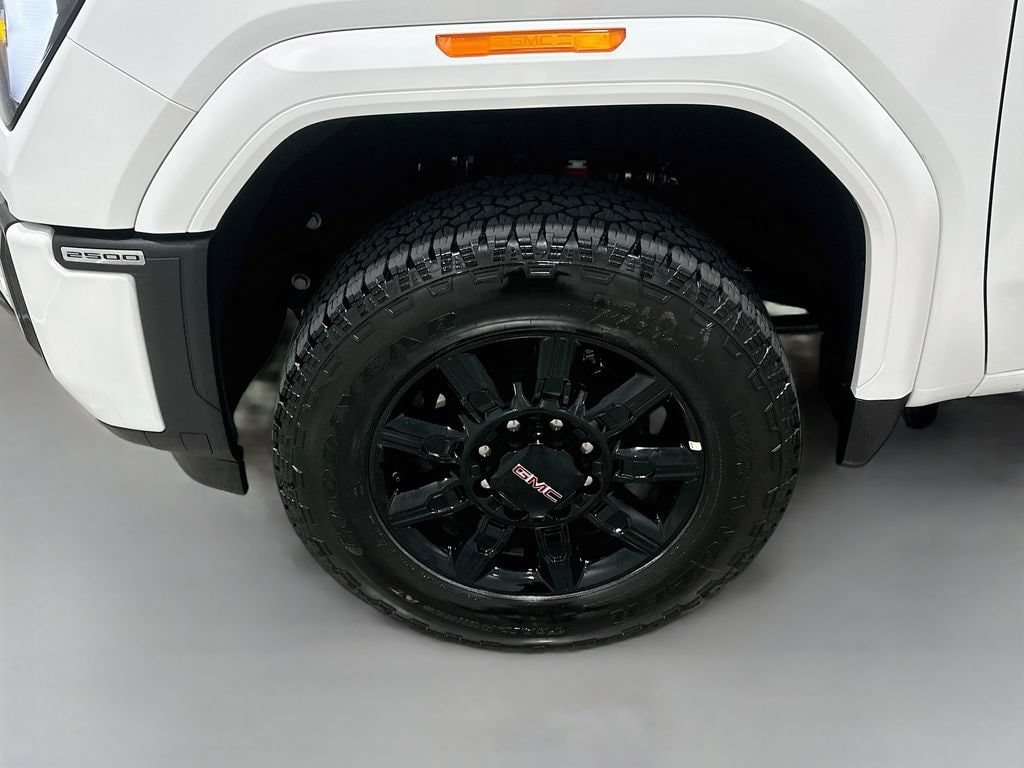 2026 GMC Sierra 2500HD AT4 - Photo 32