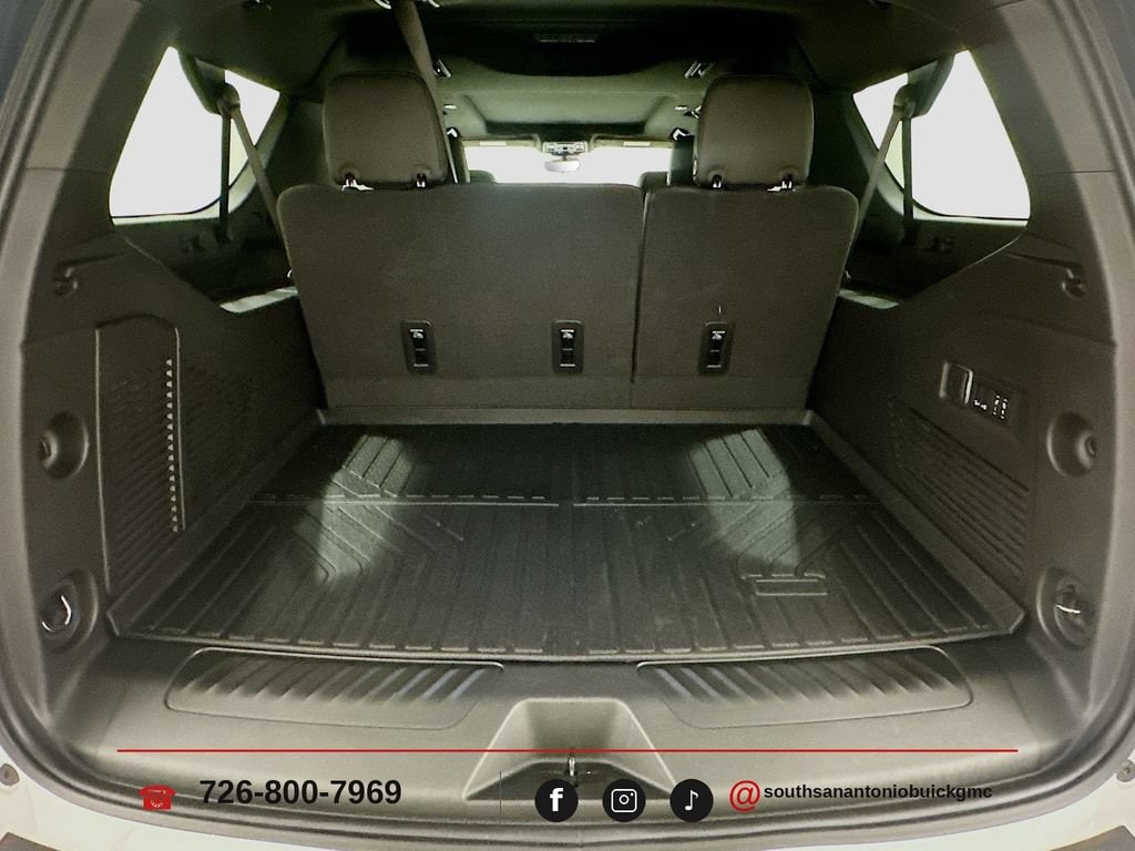 2025 GMC Yukon XL Elevation - Photo 28