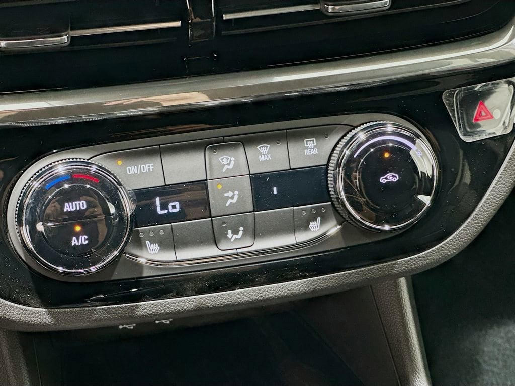 2026 Buick Envista Sport Touring - Photo 22