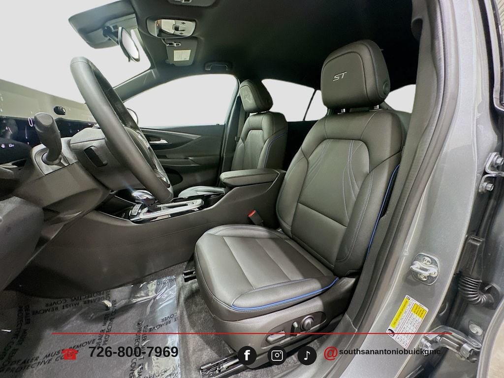 2025 Buick Envista Sport Touring - Photo 21