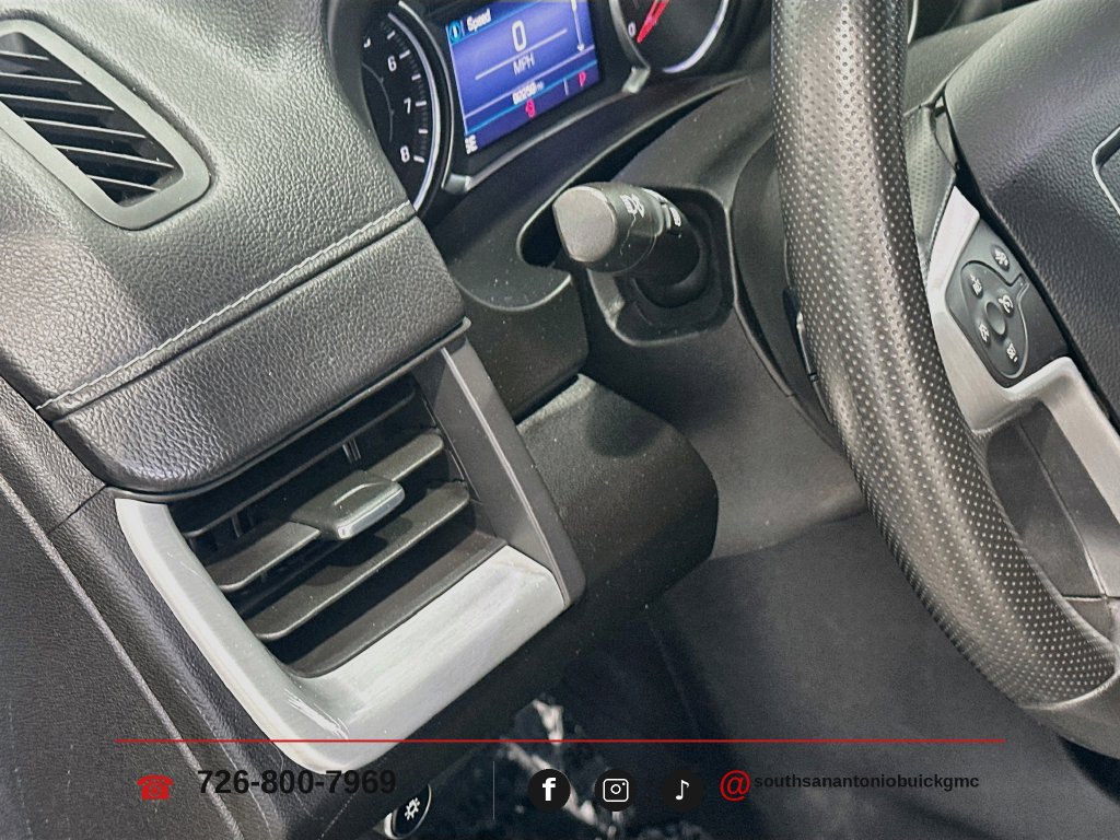 2022 GMC Terrain SLE - Photo 11