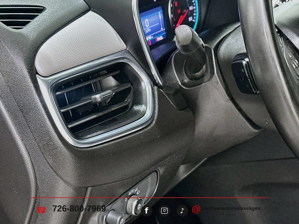2023 Chevrolet Equinox LT - Photo 11