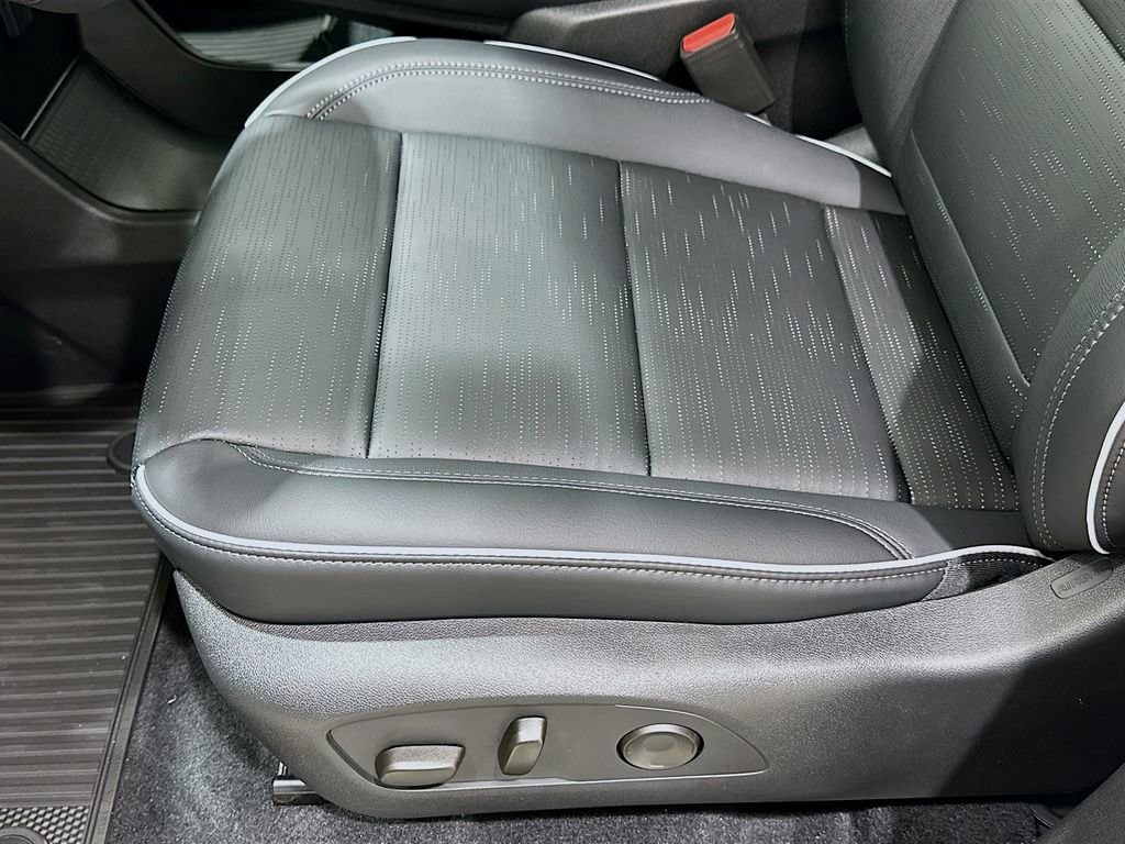2026 Buick Enclave Sport Touring - Photo 20