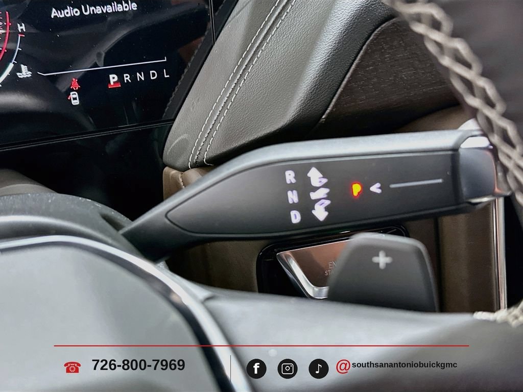 2026 GMC Yukon Denali Ultimate - Photo 18