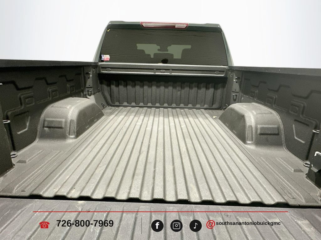 2025 Chevrolet Silverado 1500 LT - Photo 28