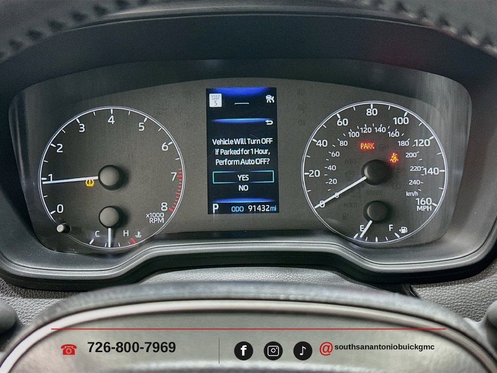 2024 Toyota Corolla SE - Photo 12