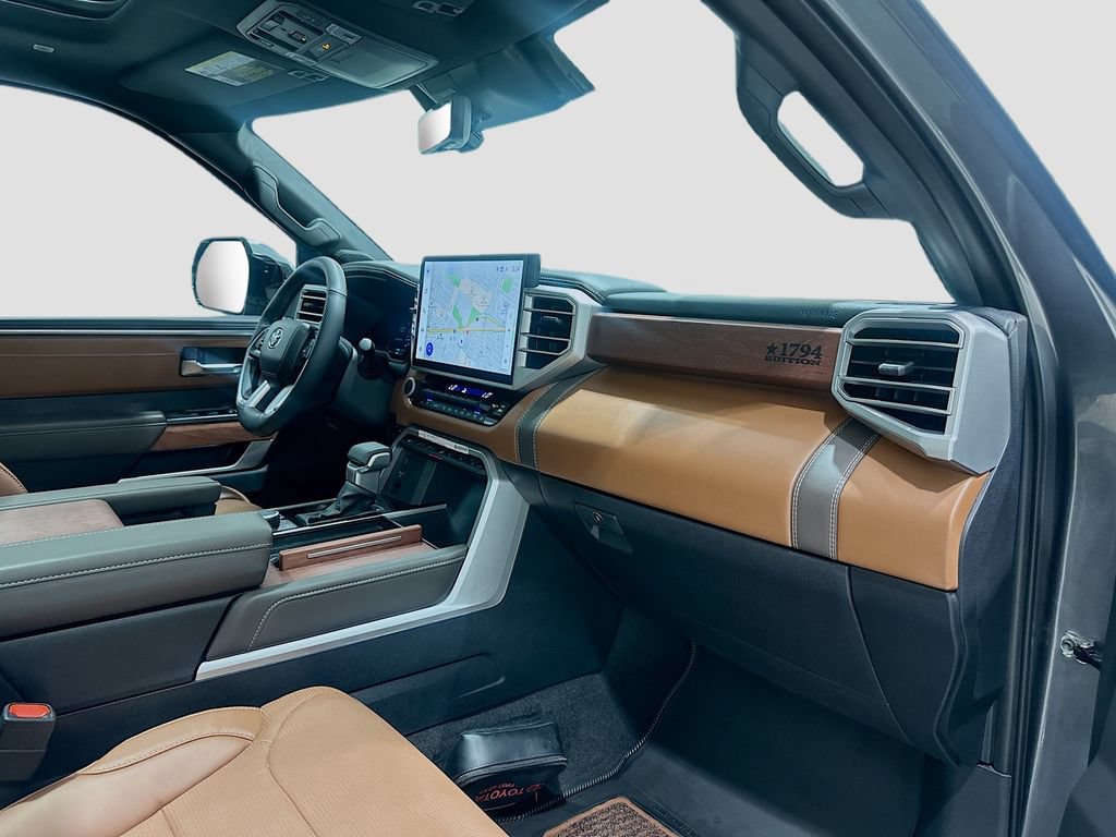 2025 Toyota Tundra 1794 Edition - Photo 29