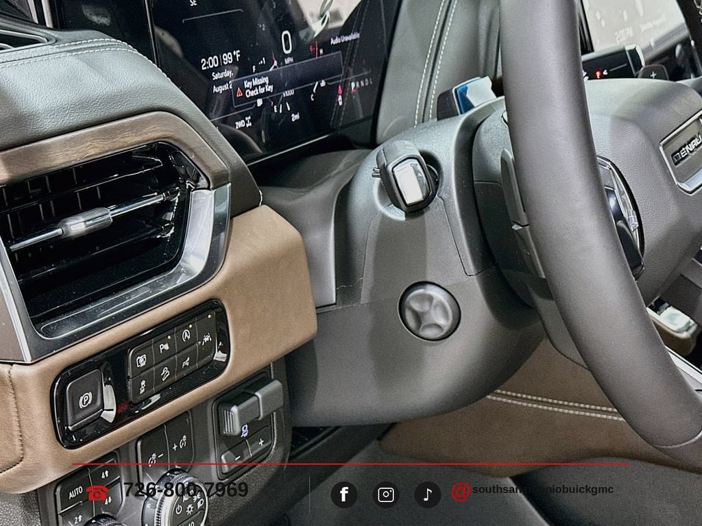 2026 GMC Yukon Denali Ultimate - Photo 11