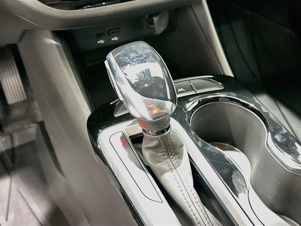 2026 Buick Envista Sport Touring - Photo 17