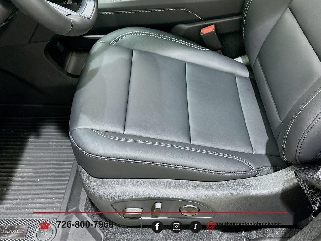 2026 GMC Acadia Elevation - Photo 23