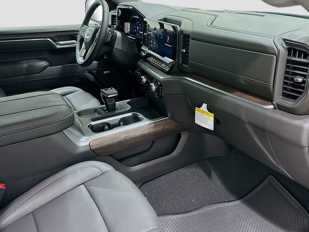 2026 GMC Sierra 1500 SLT - Photo 32