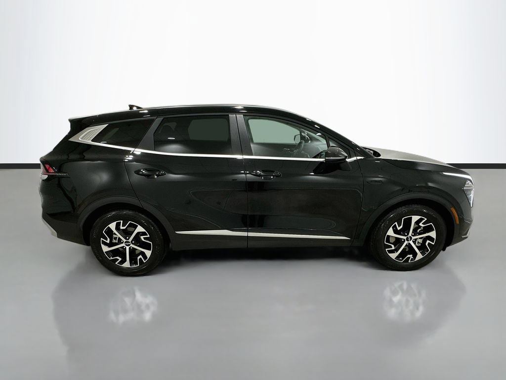 2025 Kia Sportage EX - Photo 8