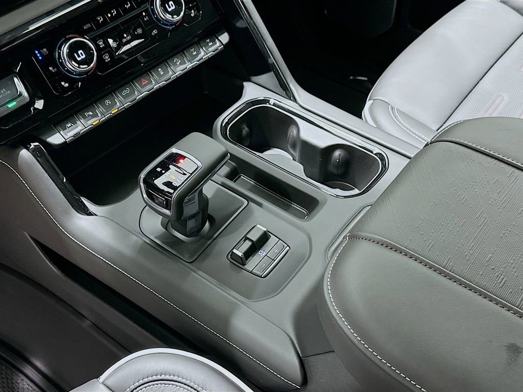 2026 GMC Sierra 1500 AT4X - Photo 17