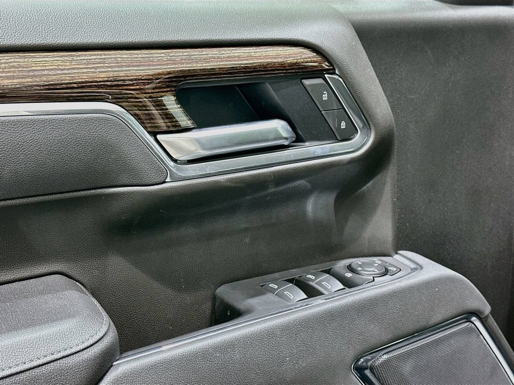 2026 GMC Sierra 1500 SLE - Photo 17