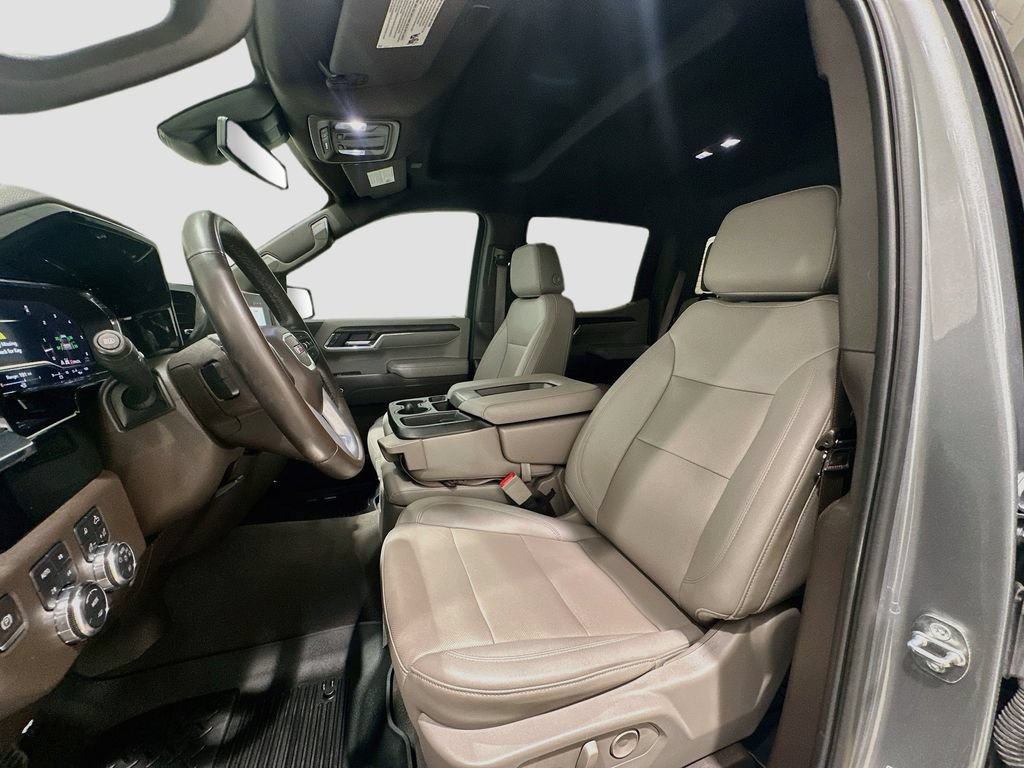2024 GMC Sierra 1500 SLT - Photo 22