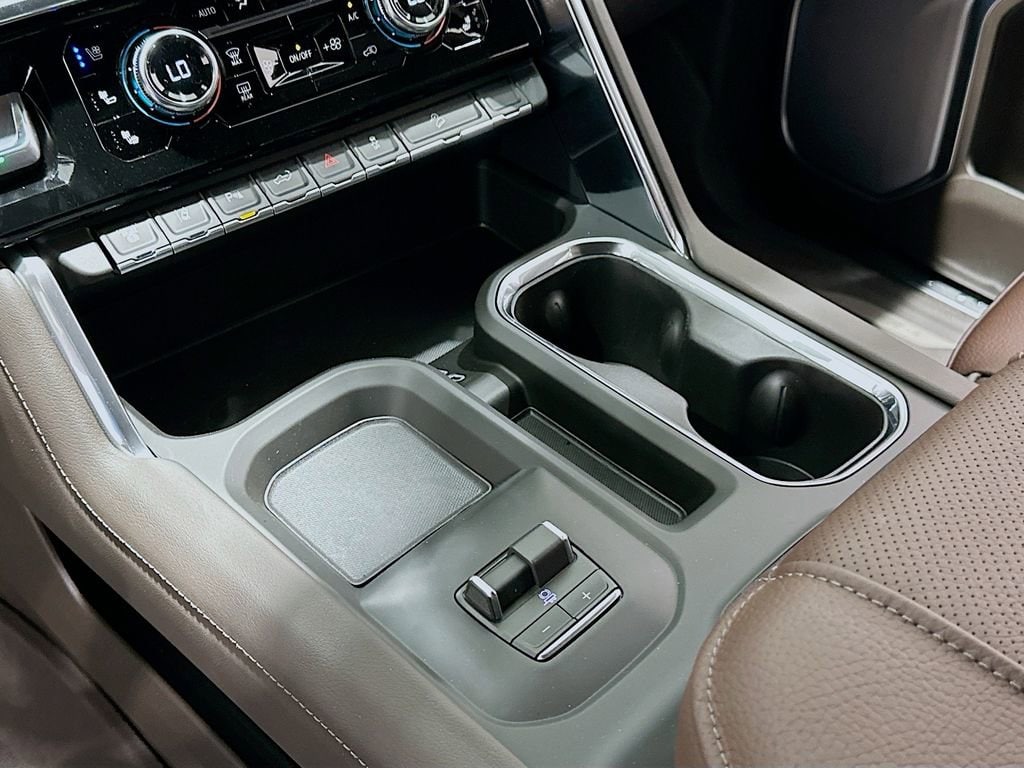 2026 GMC Sierra 2500HD Denali - Photo 17