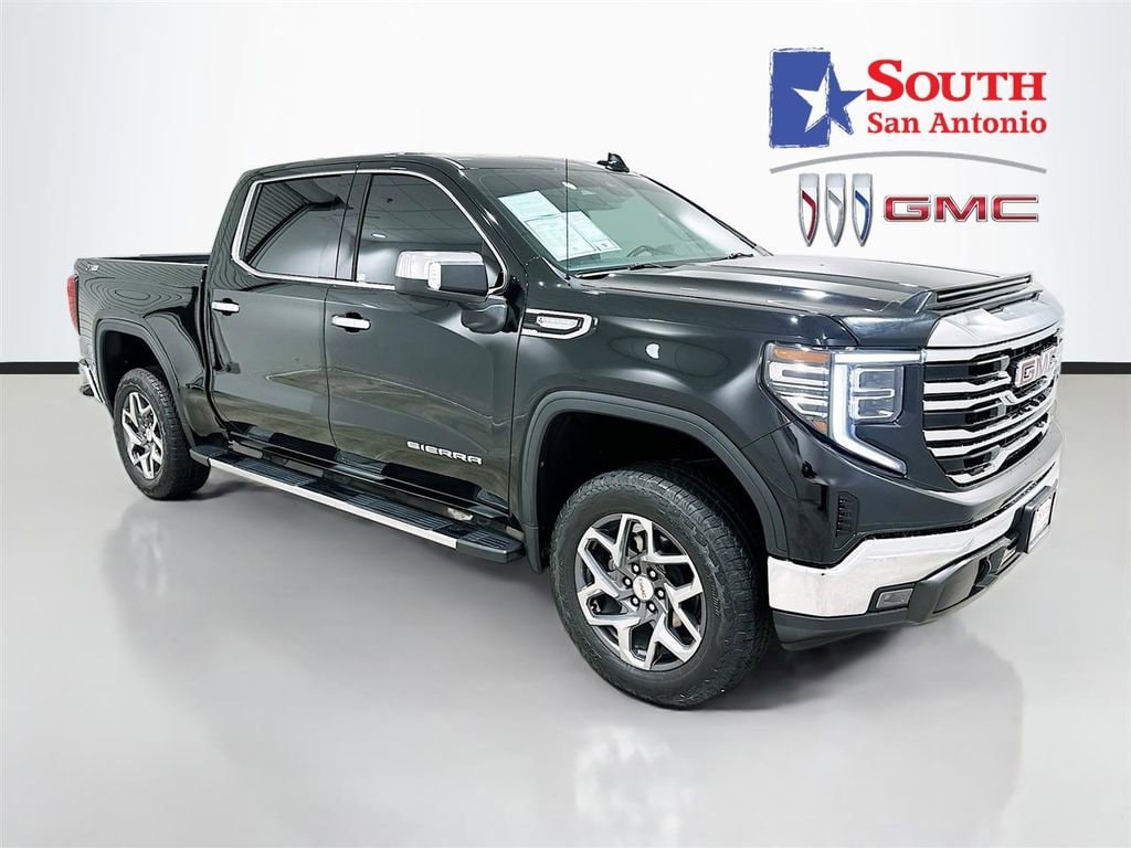 2023 GMC Sierra 4WD Crew Cab Short Box SLT's photo