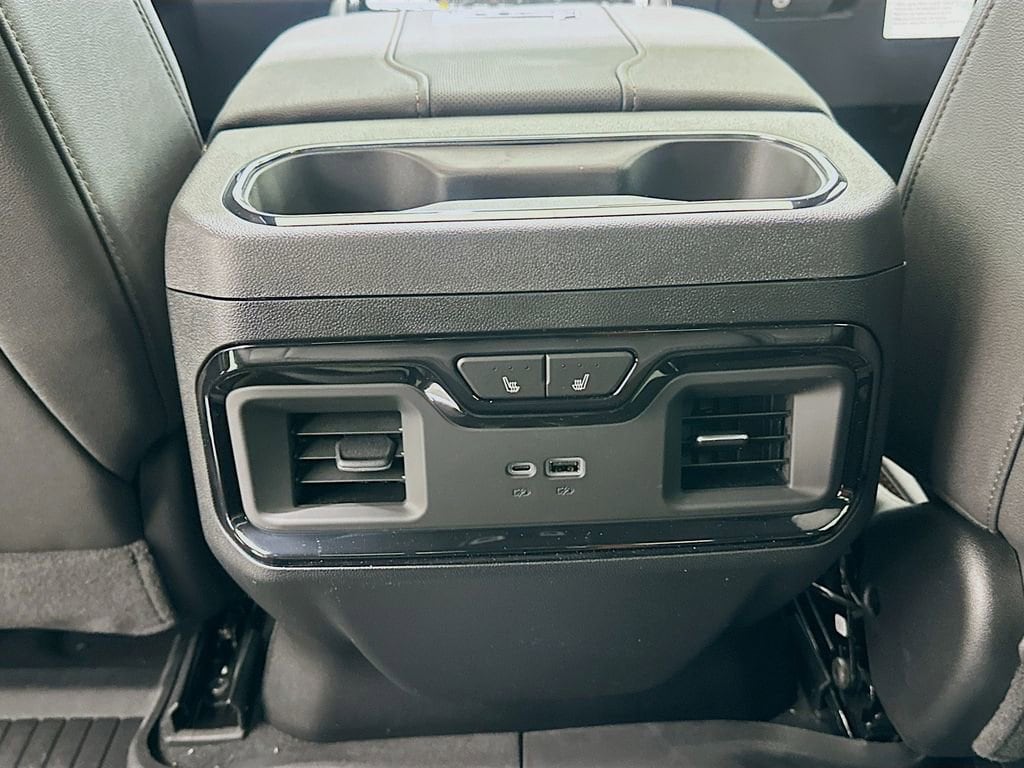2026 GMC Sierra 2500HD AT4 - Photo 27
