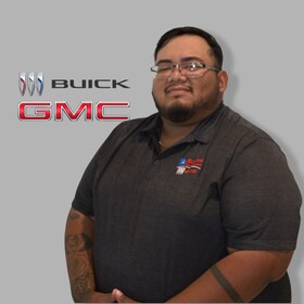 Staff member Jason "Chuy" Perez from ID_35929a0a0de9