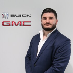 Staff member Mario Bonaccorso from ID_73dca9f4670d