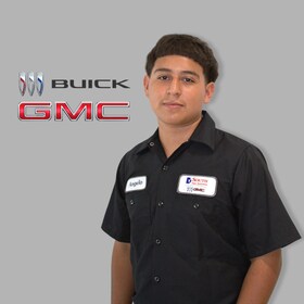 Staff member Angelo Navarro from ID_2e2e7936bf56