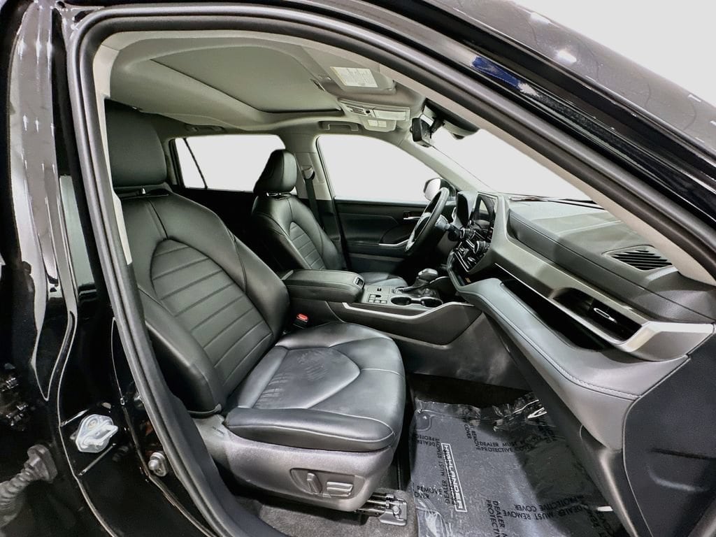 2024 Toyota Highlander XLE - Photo 28