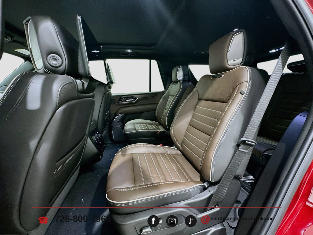 2026 GMC Yukon Denali Ultimate - Photo 26