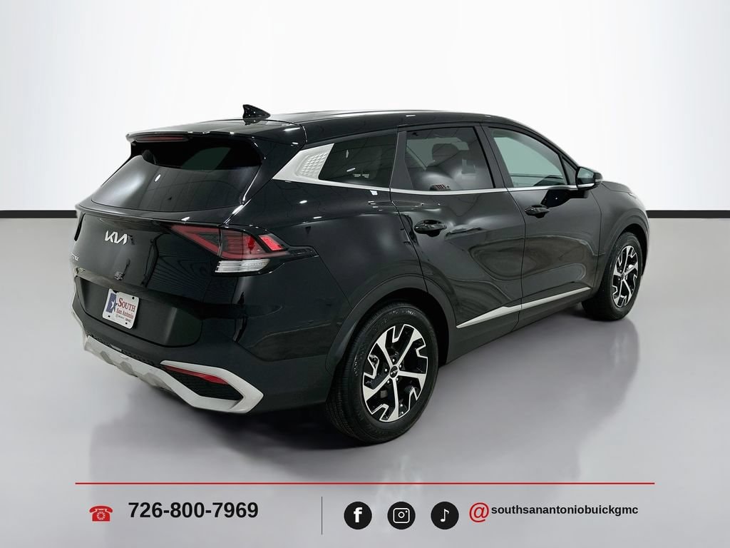 2025 Kia Sportage EX - Photo 7
