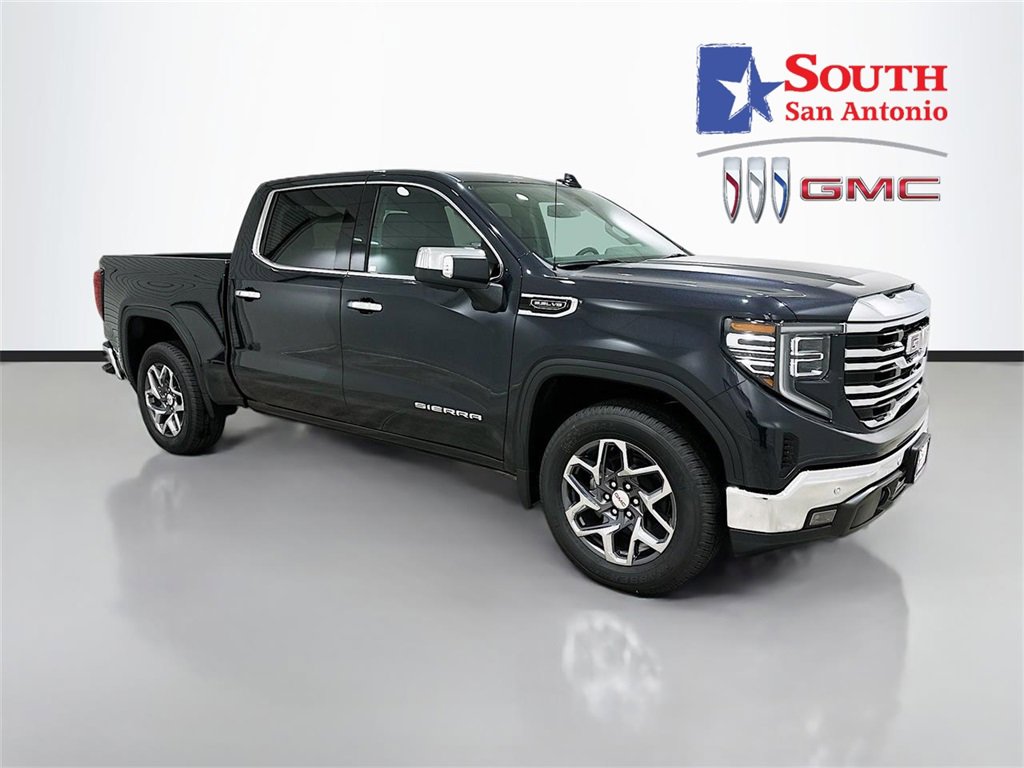 2026 GMC Sierra 1500 SLT's photo