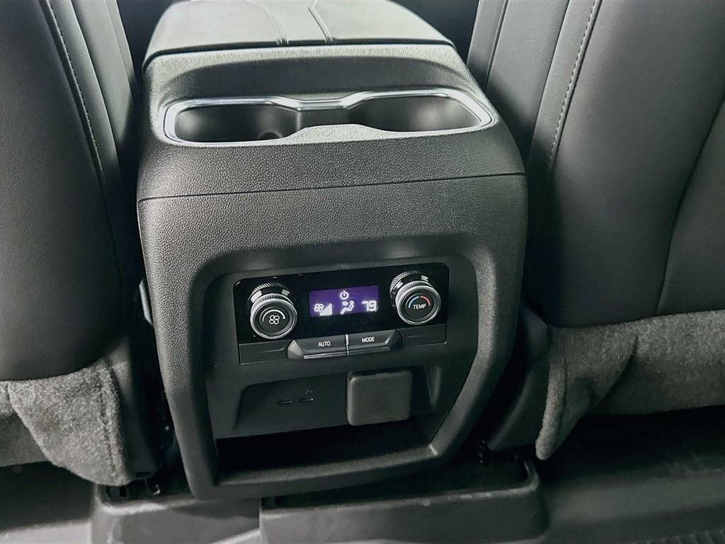 2027 Buick Enclave Sport Touring - Photo 25