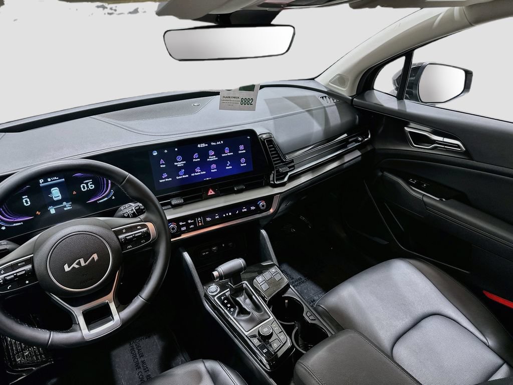 2025 Kia Sportage EX - Photo 23