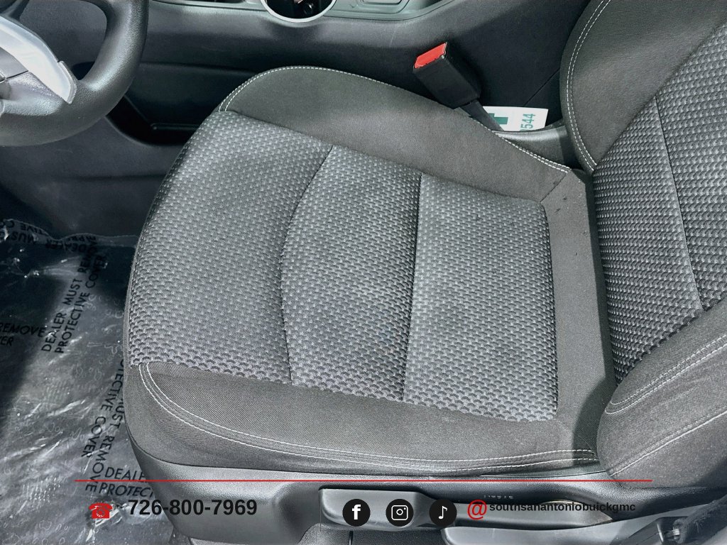 2022 GMC Terrain SLE - Photo 20